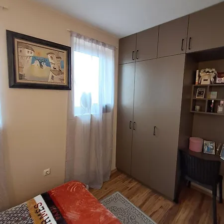 In Διαμέρισμα *
